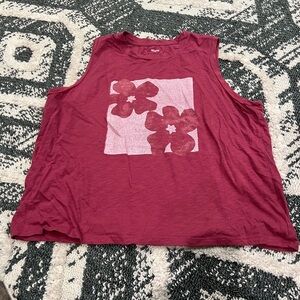 Burgundy sleeveless t shirt size xxl